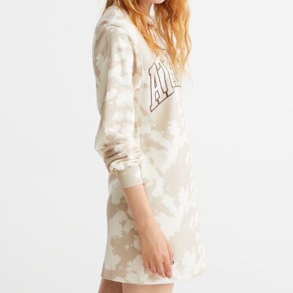 H&M • Adorable Sweatshirt Style ATLANTA Dress - Picture 14 of 16